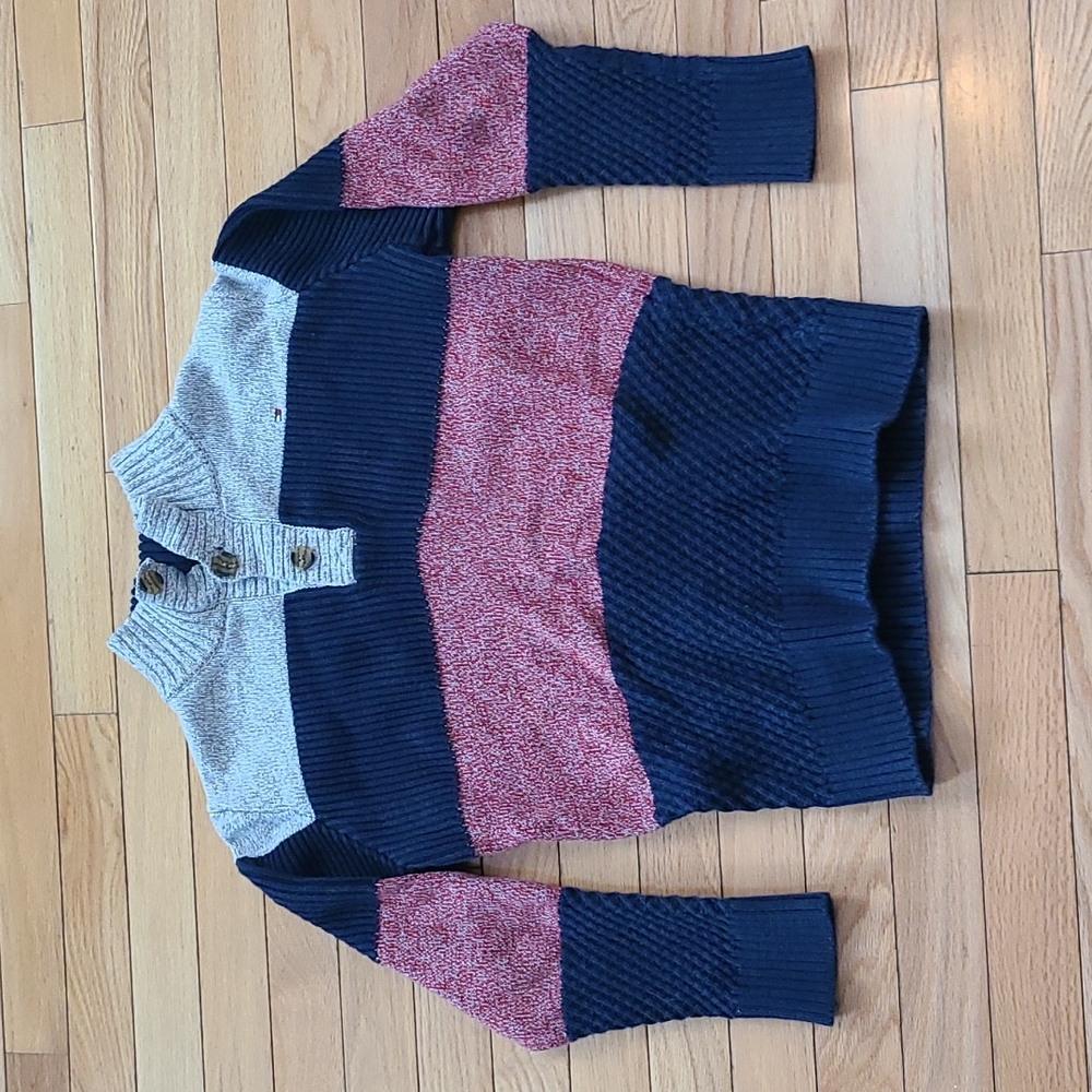 EUC Tommy Hilfiger sweater